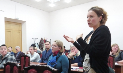 В Гатчине решают судьбу наружной рекламы