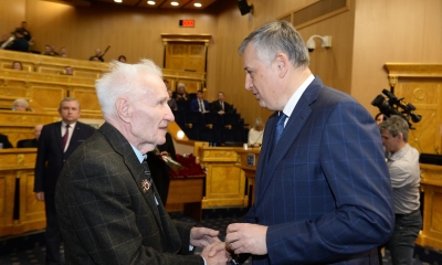 Награды – героям!